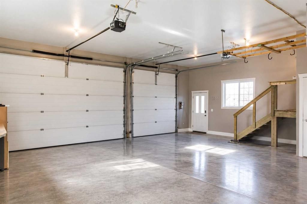 7925 Carriage Lane Drive  - Photo 41