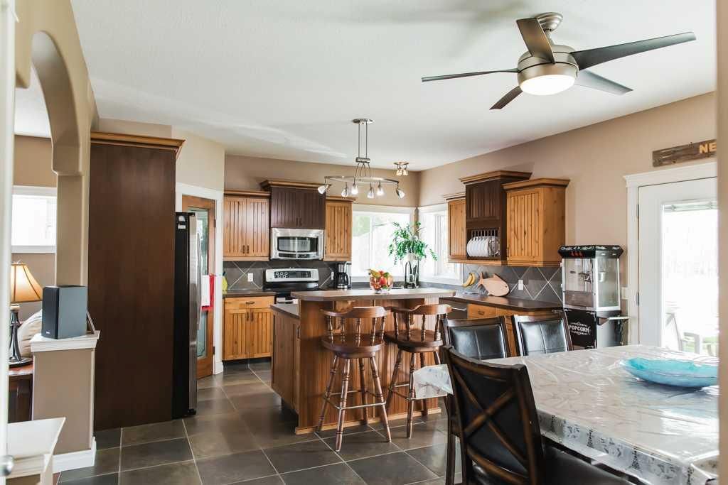 7925 Carriage Lane Drive  - Photo 7