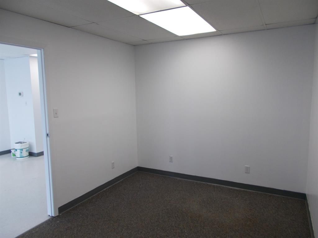 9505 113 Street  - Photo 8