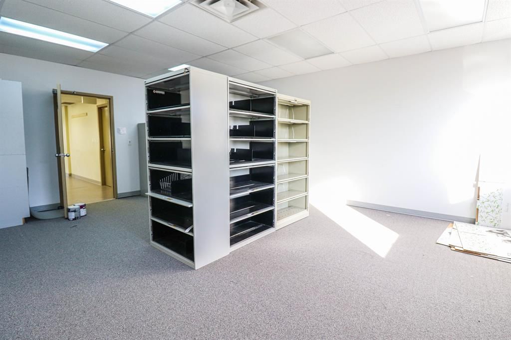 10109 97 Avenue  - Photo 19
