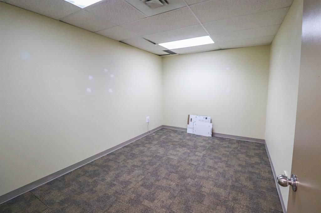10109 97 Avenue  - Photo 30