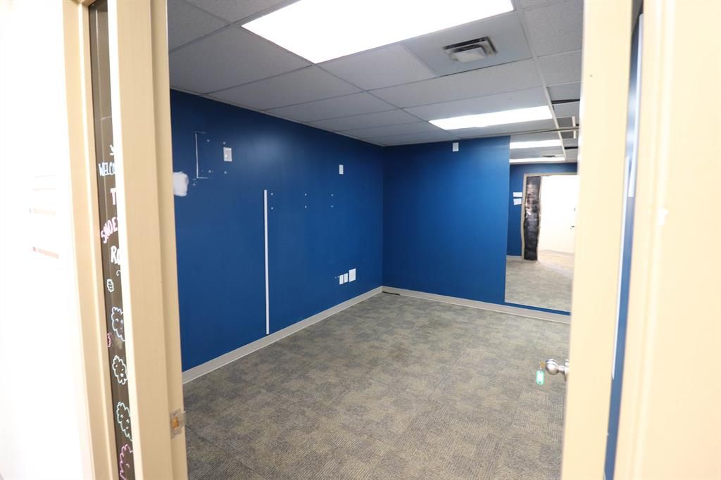 10109 97 Avenue  - Photo 32