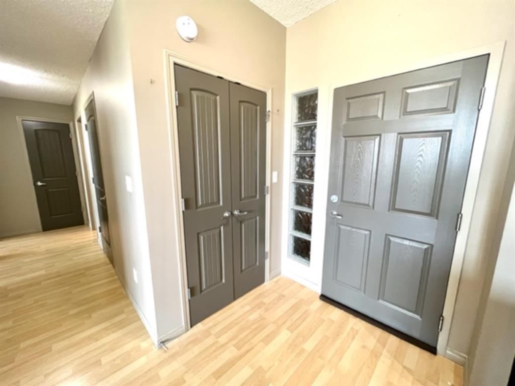 215, 12330 102 St   - Photo 11