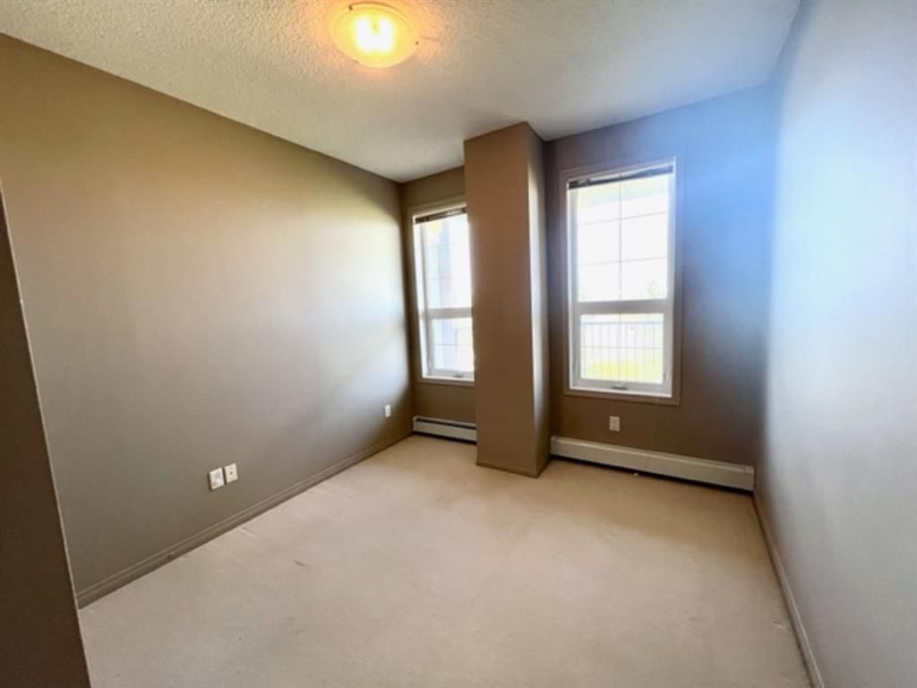 215, 12330 102 St   - Photo 17