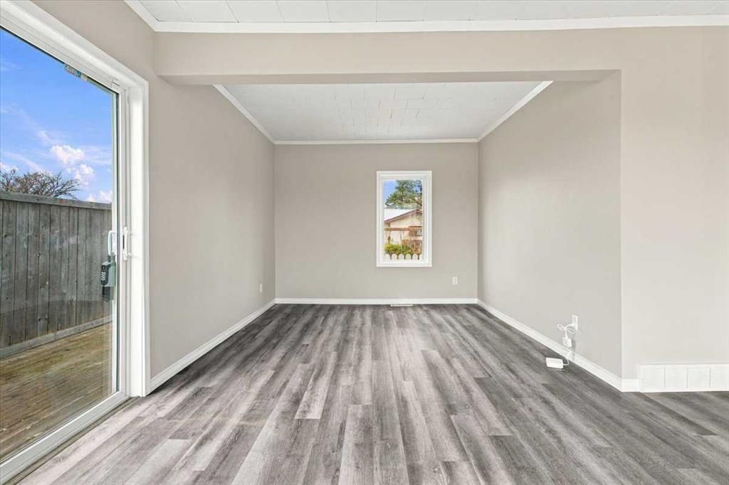 9904 101 Avenue  - Photo 16
