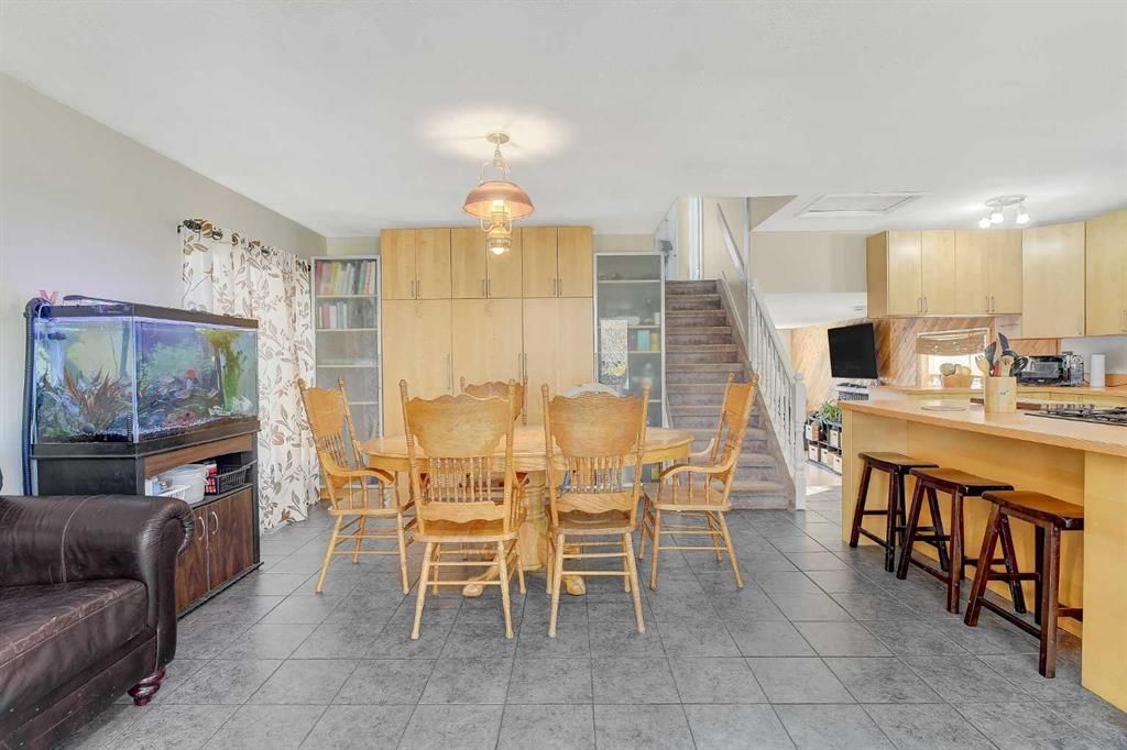 7301 97A Street  - Photo 16