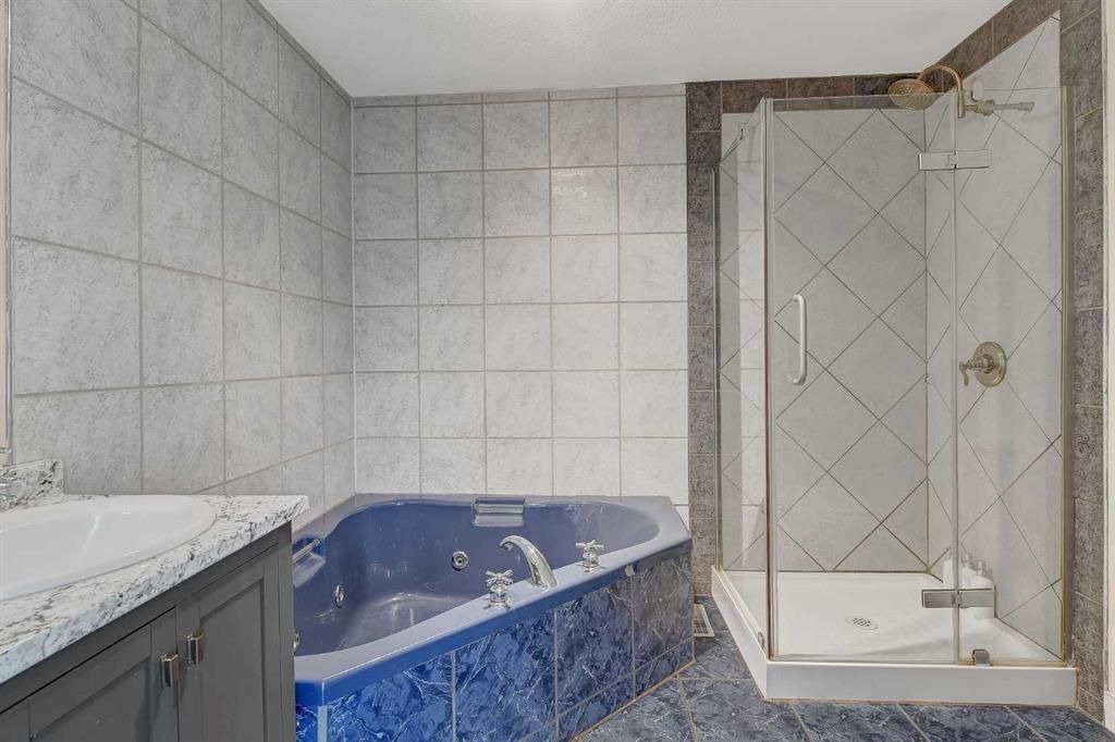 7301 97A Street  - Photo 19