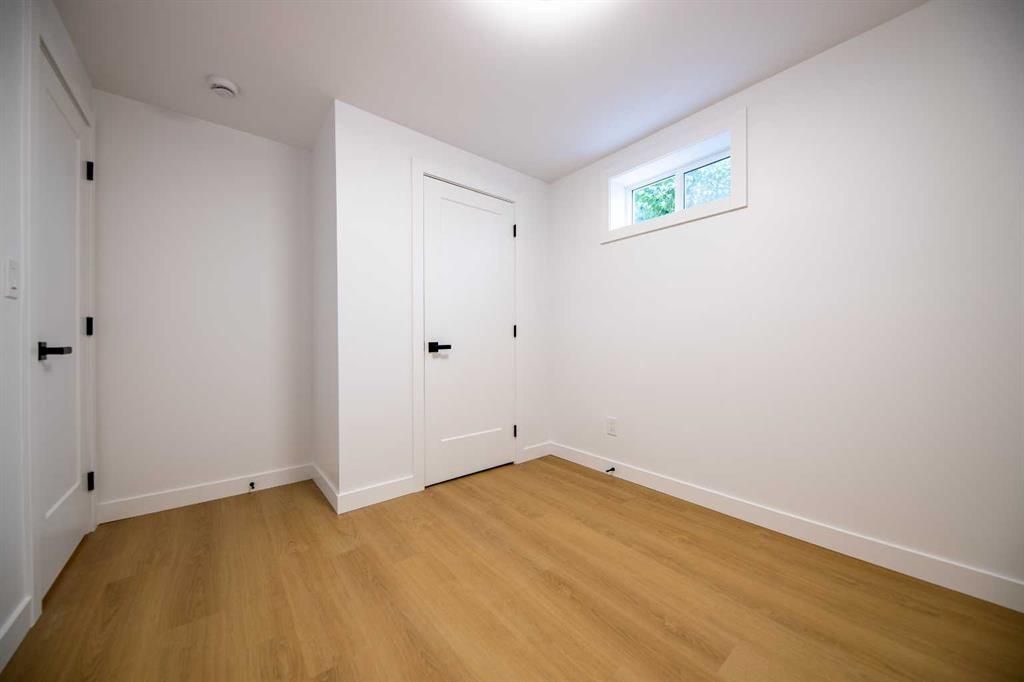10909 92A Street  - Photo 12