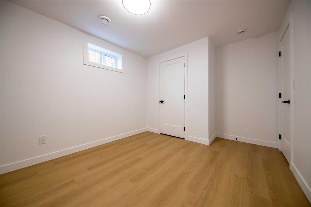10909 92A Street  - Photo 13