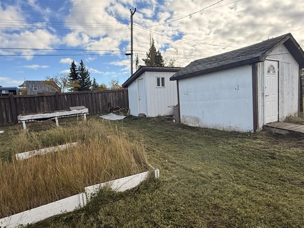 4909 51 Street  - Photo 6