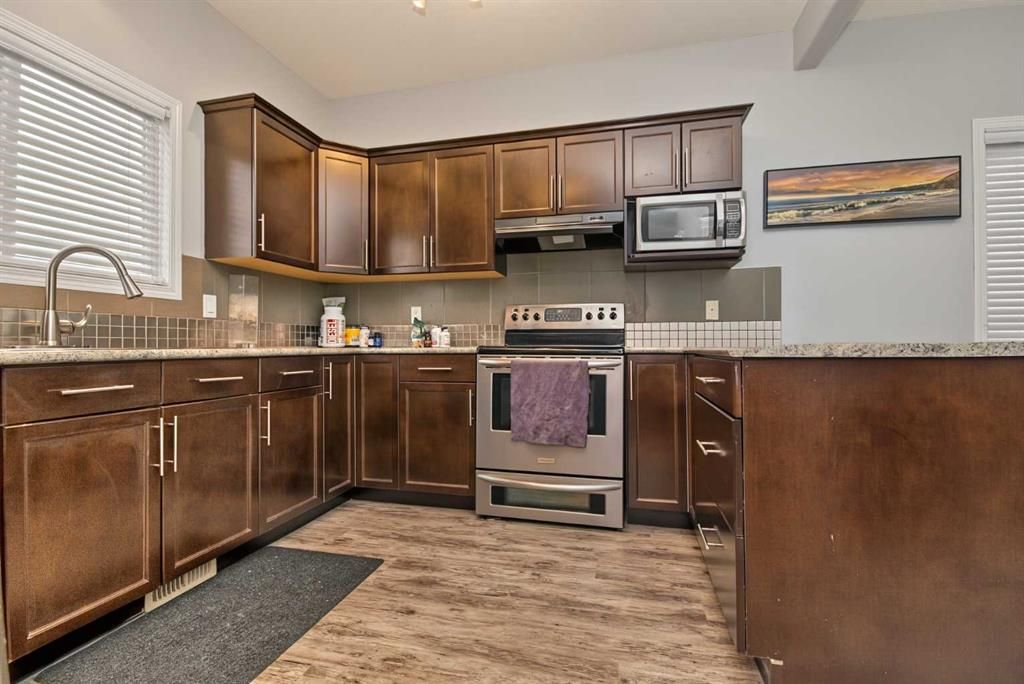 8505 102A Avenue  - Photo 10