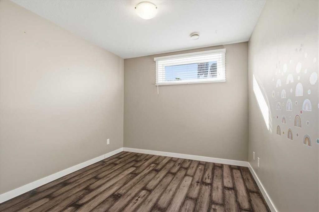 7710 Westpointe Drive  - Photo 18