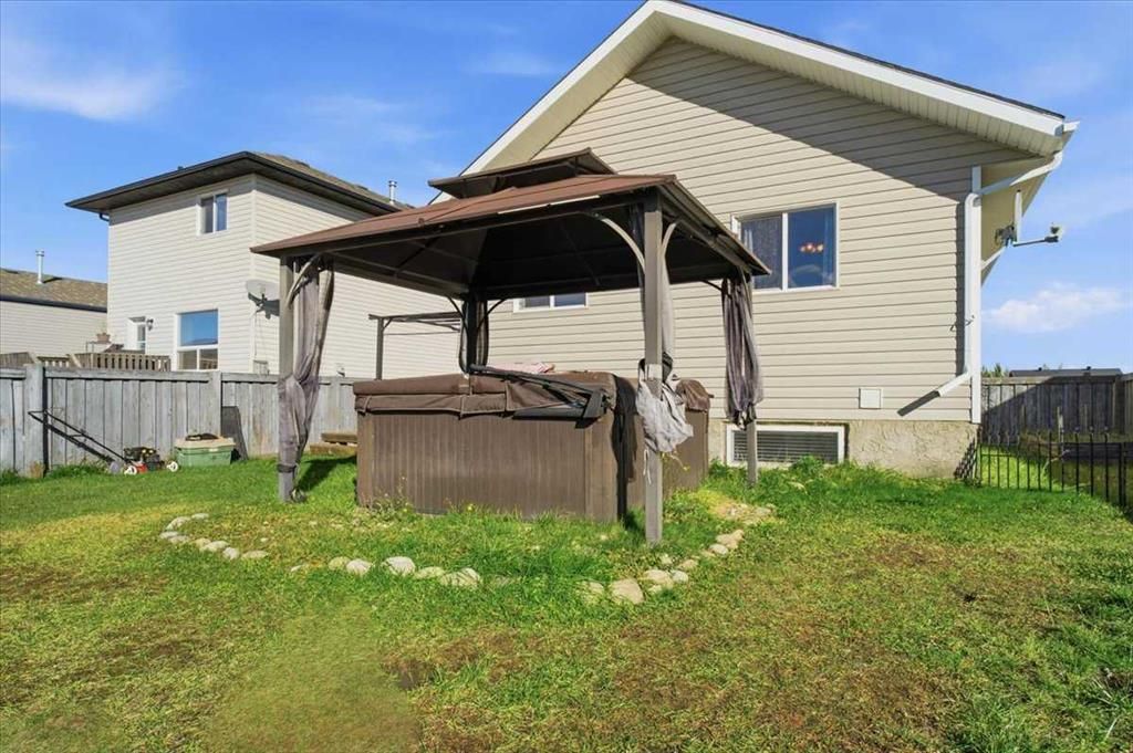 7710 Westpointe Drive  - Photo 26