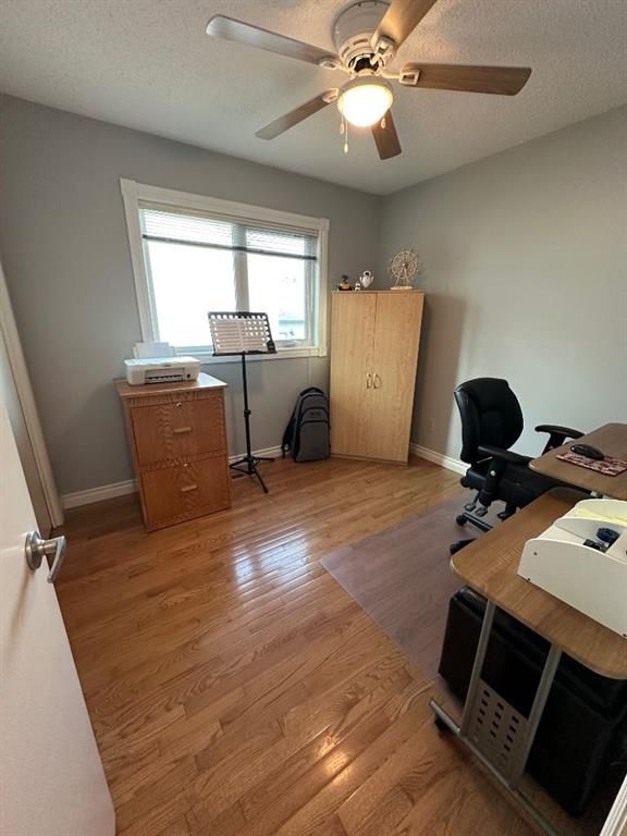 8218 102A Street  - Photo 10