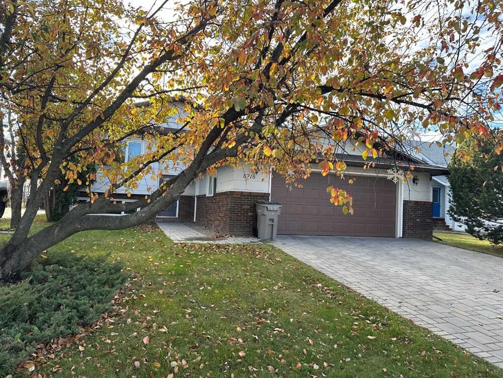 8218 102A Street  - Photo 3