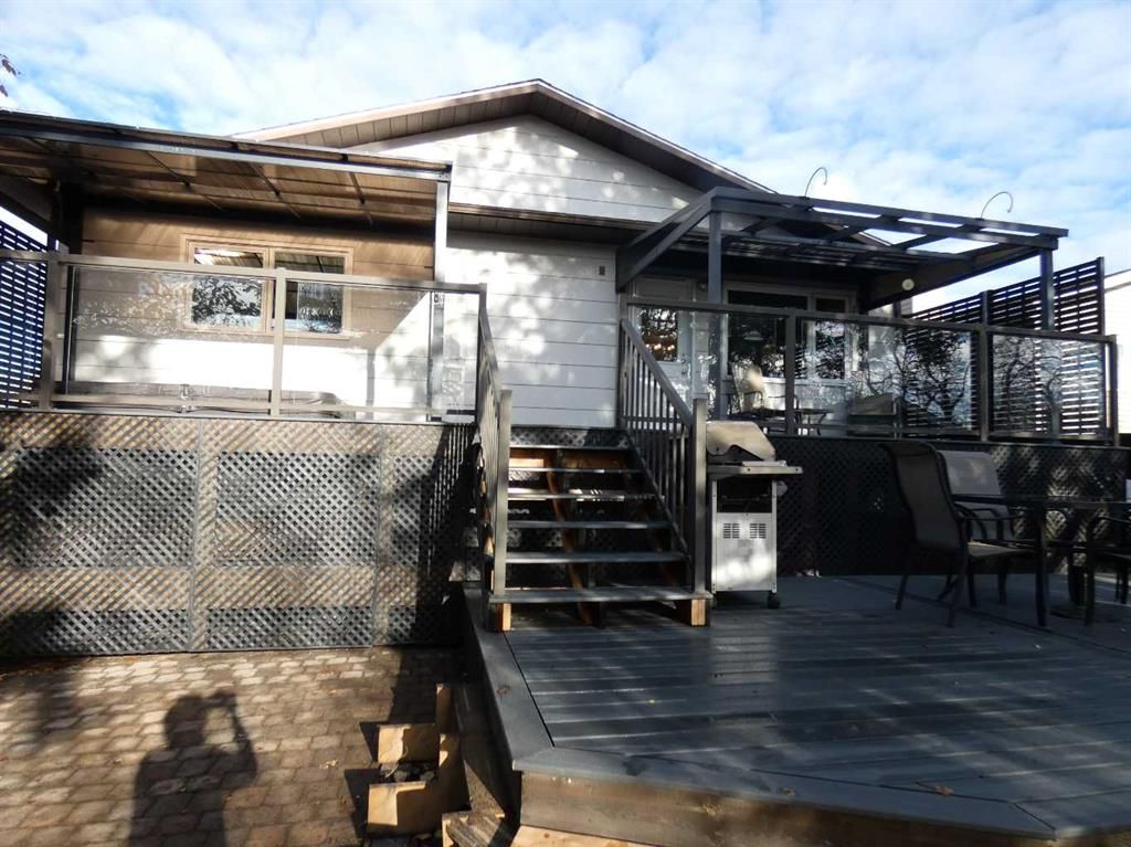 8218 102A Street  - Photo 31