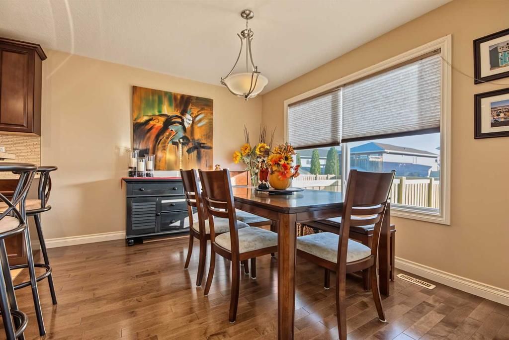 7429 90A Street  - Photo 9