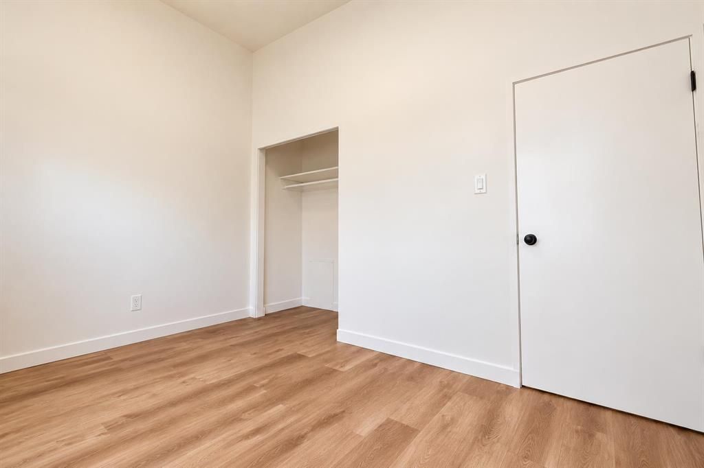 9812 97 Park Avenue  - Photo 13