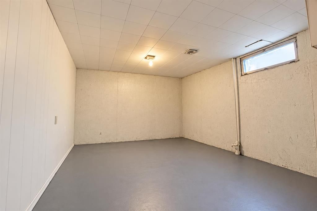 9812 97 Park Avenue  - Photo 18