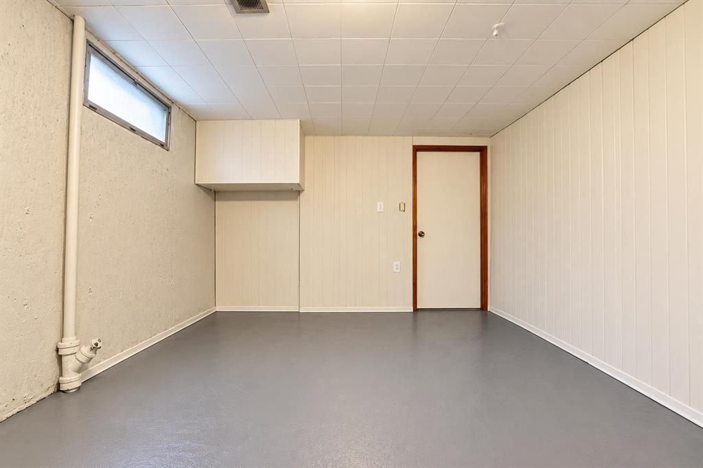 9812 97 Park Avenue  - Photo 20
