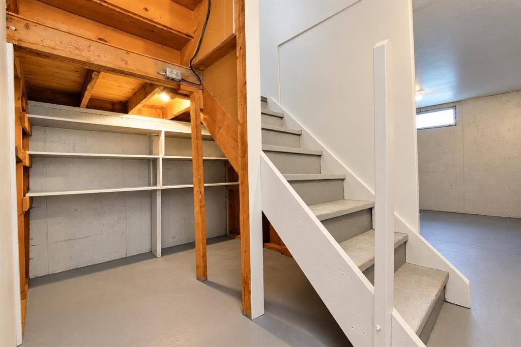 9812 97 Park Avenue  - Photo 23