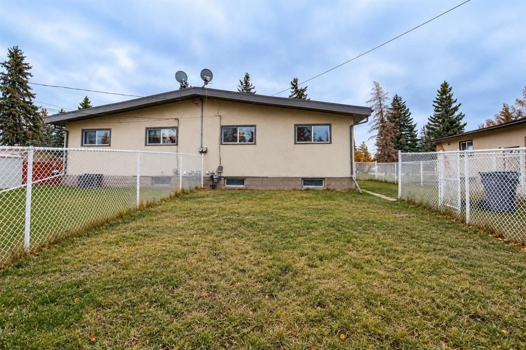 9812 97 Park Avenue  - Photo 25