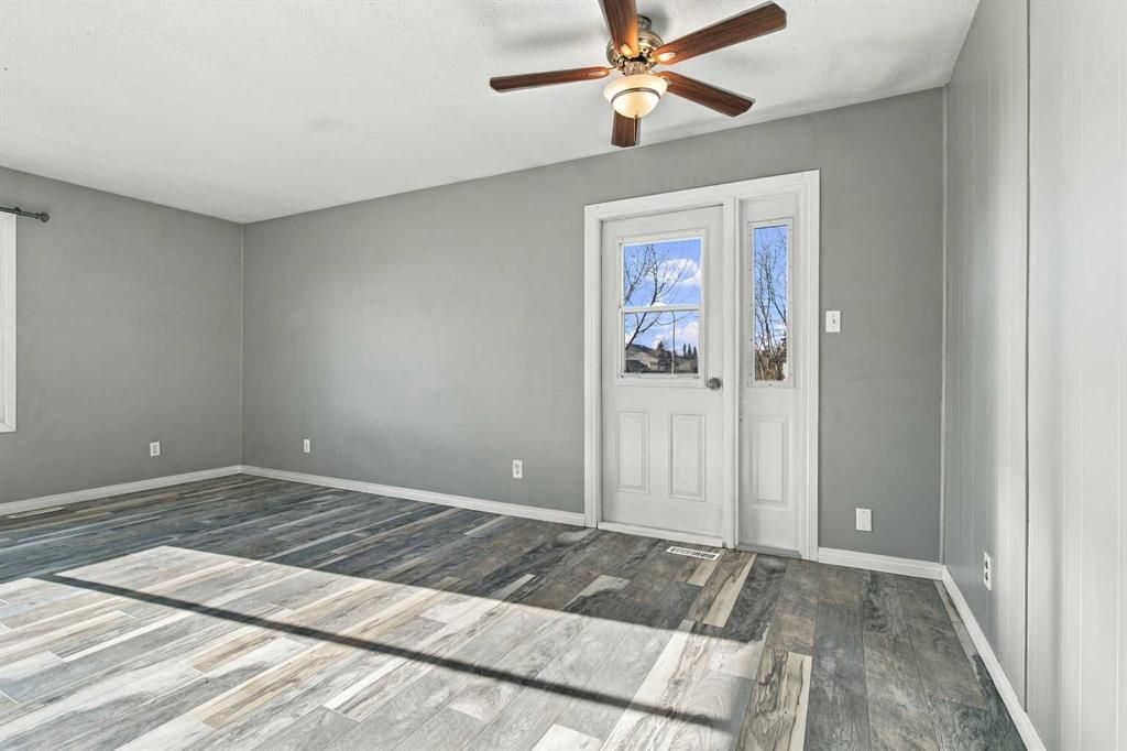 9204 101 Avenue  - Photo 7