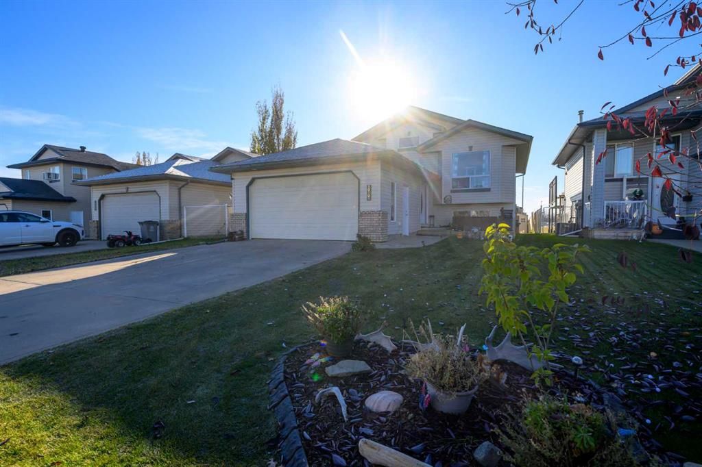 10701 72 Avenue  - Photo 1