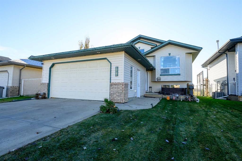 10701 72 Avenue  - Photo 2